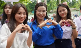 Ngày thi đầu tiên, Hoa hậu Bảo Ngọc và ca sĩ Phương Mỹ Chi cùng 'tiếp sức' thí sinh