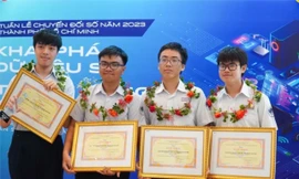 Đam mê công nghệ thông tin, nam sinh viên chinh phục các kỳ thi Tin học