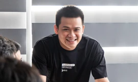 Thầy giáo tiếng Anh biến điểm yếu thành lợi thế khởi nghiệp