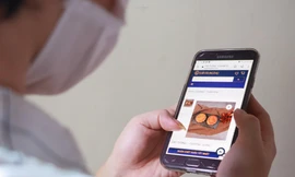 Kinh doanh bánh Trung Thu mùa dịch, bạn trẻ gặp nhiều khó khăn