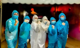 Lạc quan nơi tuyến đầu chống dịch