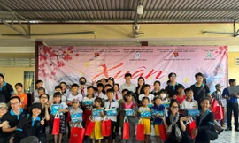 Mang ‘Xuân yêu thương 2024’ về với người dân vùng Kiên Giang 