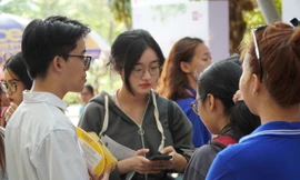 Hơn 13.000 học sinh tại TP. HCM được miễn thi Tốt nghiệp THPT môn Ngoại ngữ 