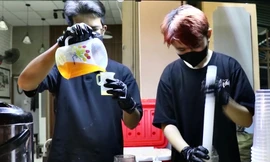 Trà chanh giã tay có gì mà nhiều bạn trẻ Sài Gòn ‘phát cuồng’?