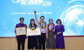 Nhóm sinh viên Sư phạm và cuốn cẩm nang về nâng cao nhận thức về sức khỏe tâm thần cho học sinh THPT