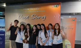 Sinh viên thích thú với phim tài liệu Kỷ niệm 50 năm Giải phóng miền Nam