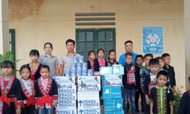  “Chia sẻ cùng em thơ - Nâng bước đến trường 2021”