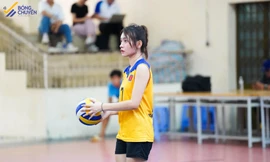 Cô ‘chủ công’ xinh đẹp của đội bóng chuyền nữ Nhân văn