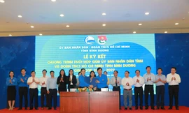 Chủ tịch UBND tỉnh Bình Dương đối thoại với thanh niên về việc làm, khởi nghiệp