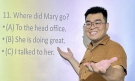 Chàng trai khiếm thính với quyết tâm từ 'tay mơ' trở thành giáo viên tiếng Anh