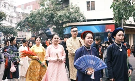 TP. HCM: Diễu hành cổ phục Việt ‘Bách hoa bộ hành’ dịp 8/3
