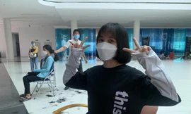 Bạn trẻ Sài Gòn hiến tóc tặng bệnh nhân ung thư