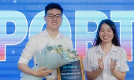 Giảng viên trẻ đam mê nghiên cứu về chủ đề biển đảo Việt Nam