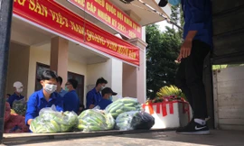 Những “chuyến xe yêu thương” từ Lâm Đồng hướng về tâm dịch TP. HCM