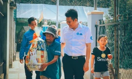 'Dành cả tuổi thanh xuân để hoạt động Đoàn'