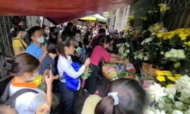 Tổ chức lễ cầu nguyện cho 56 nạn nhân vụ cháy chung cư mini 