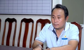 Phá đường dây làm giả giấy tờ, tem kiểm định ‘khủng’ 