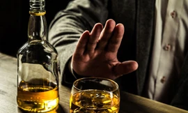 Dịp nghỉ lễ, ép nhau uống rượu bia sẽ bị xử phạt như thế nào?