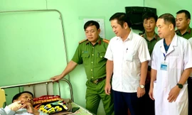 Thiếu tá công an bị thương khi vây bắt đối tượng buôn ma túy nhiễm HIV