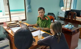 Giải cứu bán người