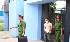 Chủ tịch xã câu kết nhà thầu rút ruột công trình hơn 1 tỷ đồng