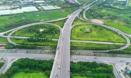 Hà Nội xác định phát triển nhanh, bền vững, nâng cao đời sống vật chất, tinh thần cho nhân dân. Ảnh: Như Ý 