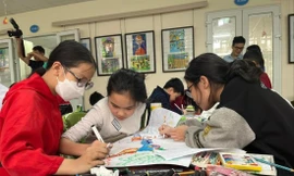 Học sinh tham gia hoạt động CLB hè tại Cung Thiếu nhi Hà Nội