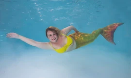 Cô Jessica Pennington, người sáng lập Merfolk UK