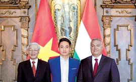 Chàng nghệ sĩ Opera Việt tỏa sáng trên đất Hungary