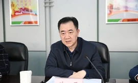 Thi Bình khi còn là Giám đốc Sở Giao thông tỉnh An Huy