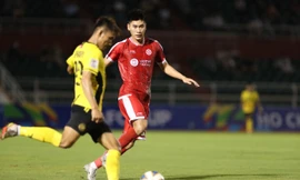 Nhâm Mạnh Dũng duy trì phong độ ổn định sau khi trở về từ giải U23 châu Á 2022. Ảnh: Hà Phạm