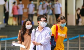 Học sinh thích gặp mặt bạn bè, học trực tiếp hơn học trực tuyến 