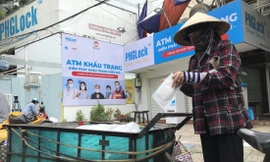 Lao động tự do tại TPHCM gặp nhiều khó khăn vì dịch COVID-19