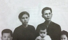 Tấm ảnh về gia đình ông Sáu đã được chỉnh sửa