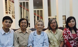  GS Nguyễn Tài Cẩn kể cho học trò chuyện GS Lê Xuân Phương