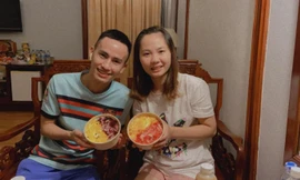 Vợ chồng anh Thành, chị Huệ hạnh phúc đời thường