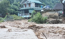 Mưa lũ gây ngập lụt nhiều nơi ở Nghệ An. Ảnh: PV