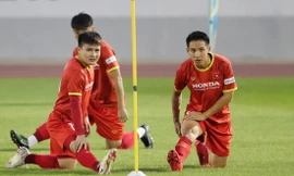 Nguyễn Quang Hải hoặc Đỗ Hùng Dũng có thể thay Quế Ngọc Hải đeo băng thủ quân đội tuyển Việt Nam? Ảnh: Anh Đoàn