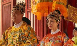 Một cảnh trong “Không thể cùng nhau suốt kiếp” với phục trang của Ỷ Vân Hiên