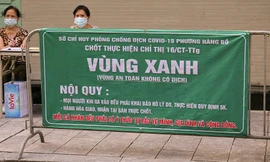 Bảo vệ "vùng xanh" ở Hà Nội. Ảnh: Mạnh Thắng
