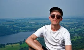 Jacob Hopkins, tình nguyện viên đầu tiên nhiễm trực tiếp vi-rút