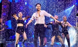 Chủ tịch ngân hàng cũng trở thành đối tượng bắt nạt qua mạng