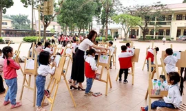 Giờ học ngoài lớp của học sinh tiểu học