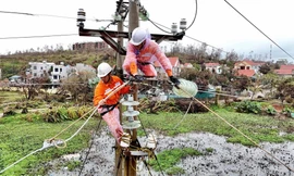 Nhiều nút thắt về cơ chế, triển khai các dự án điện sẽ được gỡ khi Luật Điện lực (sửa đổi) có hiệu lực. Ảnh: Nguyễn Bằng