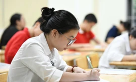 Thi tuyển sinh lớp 10 THPT công lập năm học 2024-2025. Ảnh: Như Ý