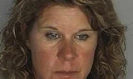 Nữ giáo viên 43 tuổi mây mưa với "tình nhân" tuổi... 13