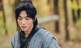 Nhà sản xuất "Sông Đón Trăng Lên" buộc Ji Soo phải bồi thường thiệt hại do scandal