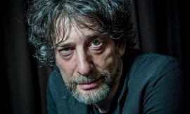 Tác giả của Coraline, The Sandman bị nhiều phụ nữ tố cáo tấn công tình dục