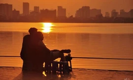 Gác lại âu lo, cùng ngắm hoàng hôn tại những địa điểm cực “chill” tại Hà Nội