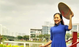 Độc đáo đường xuân đa quốc tịch lần đầu tiên tổ chức ở TPHCM 